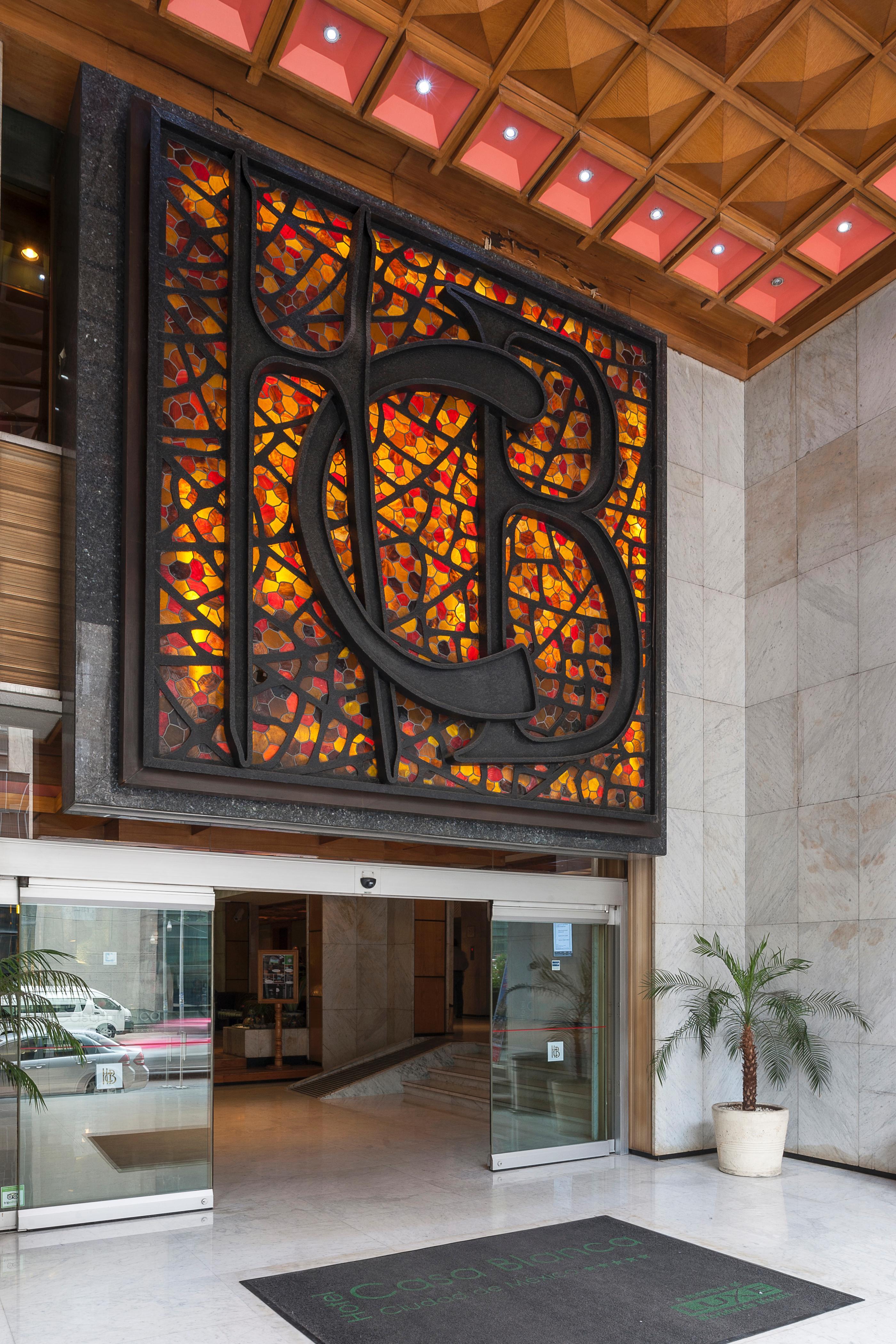 Hotel Casa Blanca